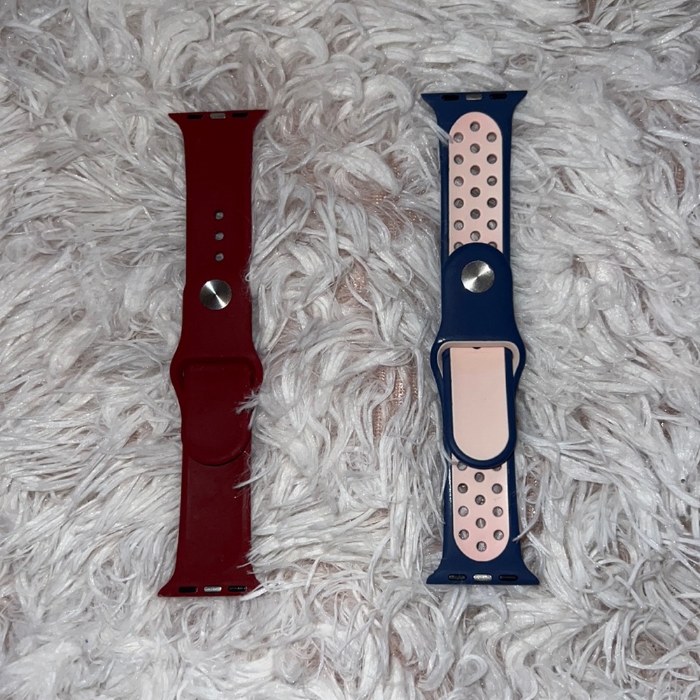 Apple Watch Bands. 2 For the price of 1 !